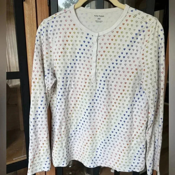 Roller Rabbit Pajamas Disco Rainbow Hearts long sleeve Henley button down top - Picture 1 of 8